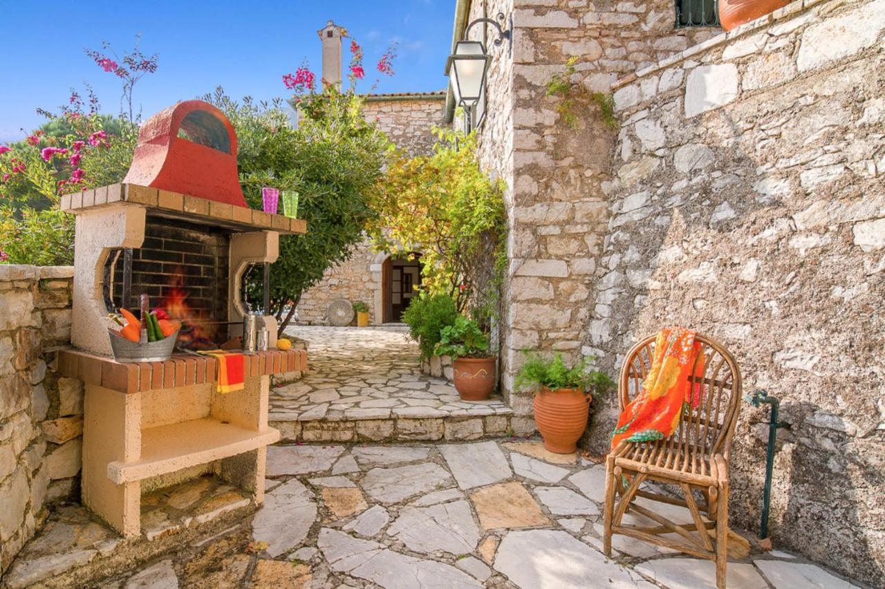 Villa Lithari, Nissaki, Corfu Vigglatouri ภายนอก รูปภาพ