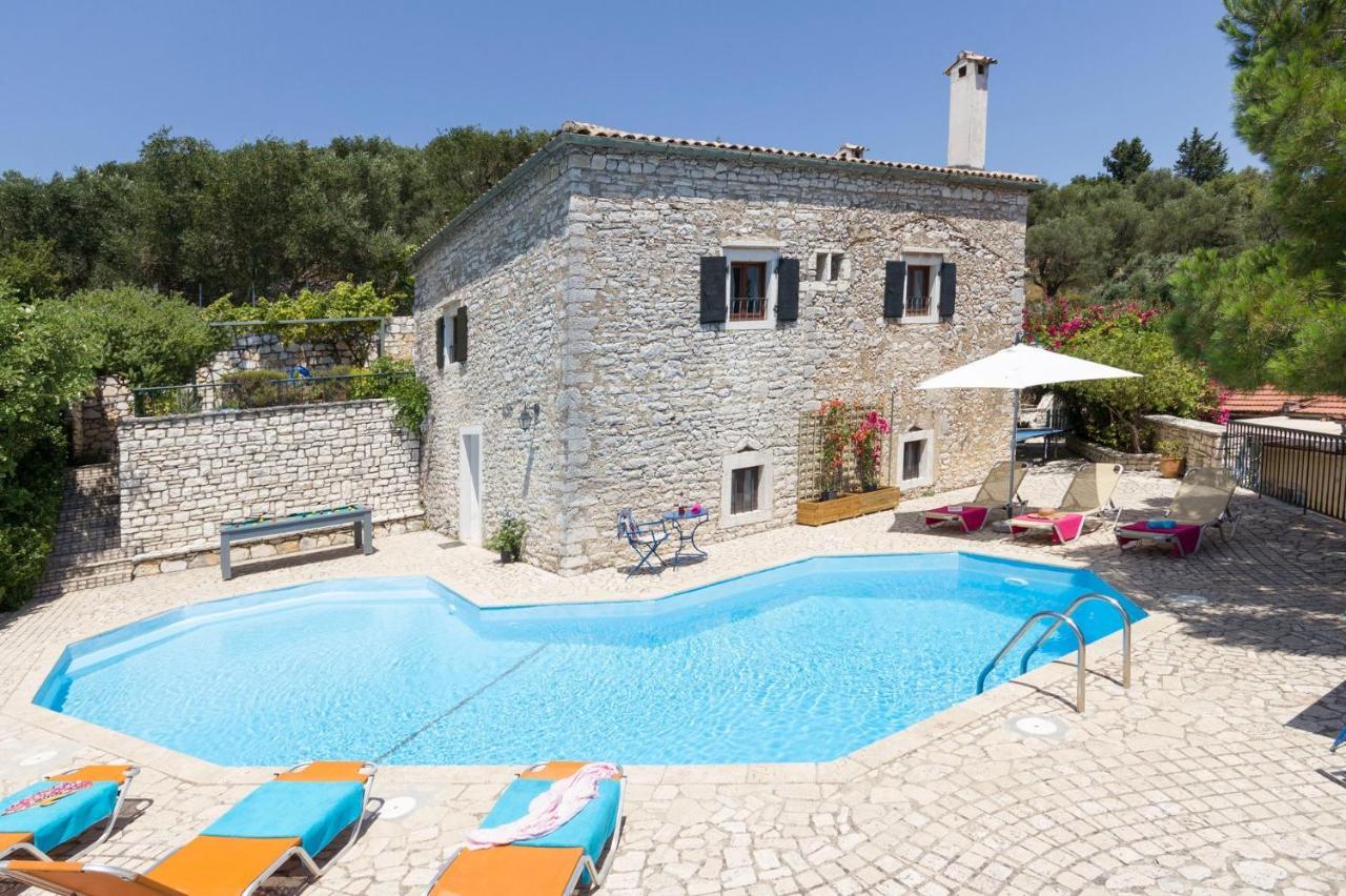 Villa Lithari, Nissaki, Corfu Vigglatouri ภายนอก รูปภาพ